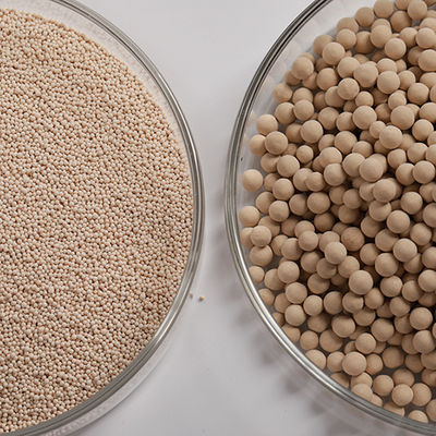 Synthetic Zeolite Molecular Sieve Surface Area 900-1200 M2/g Low Na2O Content 2-4 %