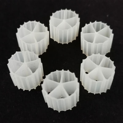 HDPE Plastic Biological Floating Filter Media 10*7mm For Ponds